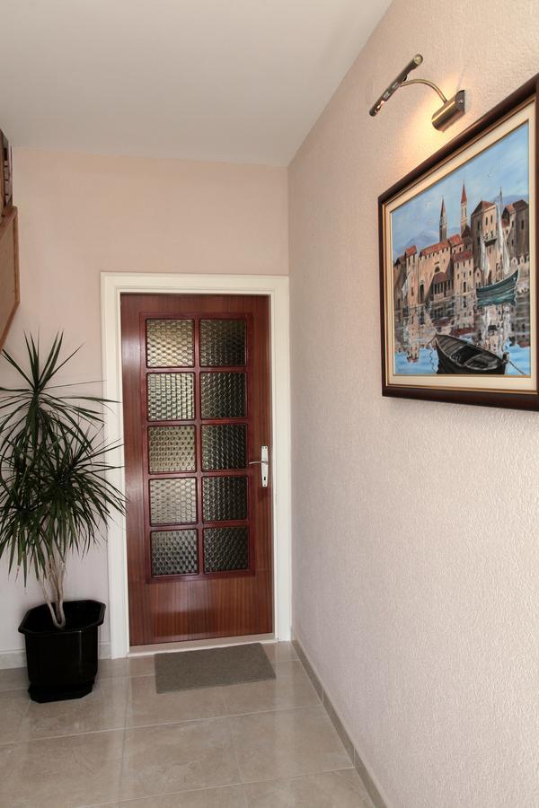 Apartment Carmen Traù Esterno foto